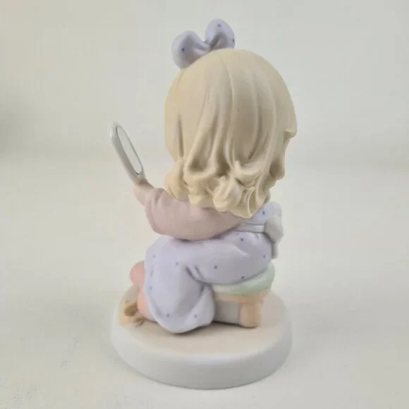 Precious Moments We All Have Our Bad Hair Days 261157 Porcelain Figure - Picture 3 of 7